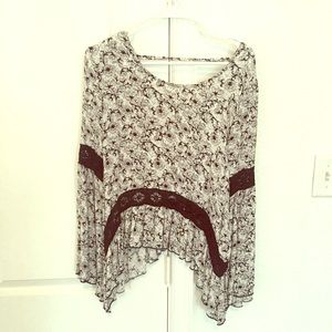 Blouse with bell sleeves